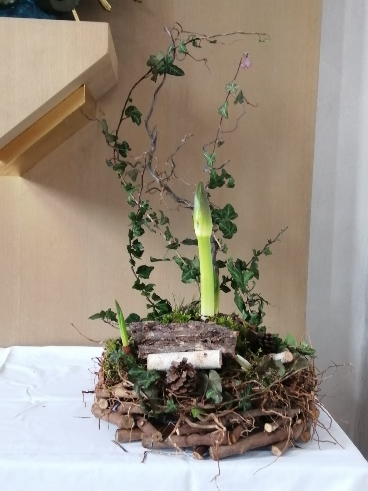 Blumenschmuck Januar HoheimMarienaltar-AndreaSchmidt